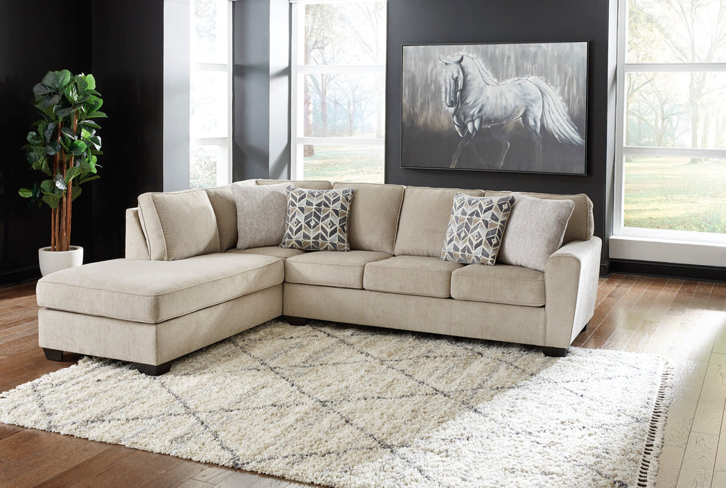 Decelle Putty LAF Sectional