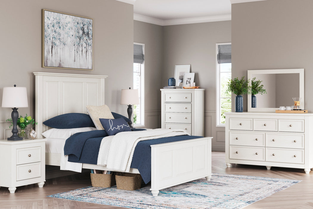 Grantoni White Panel Bedroom Set