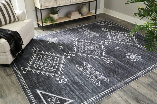 Arloman Large Rug - R405931