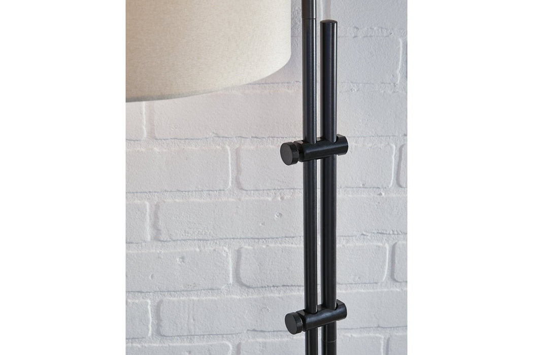 Baronvale Black Floor Lamp - L206041 - Gate Furniture
