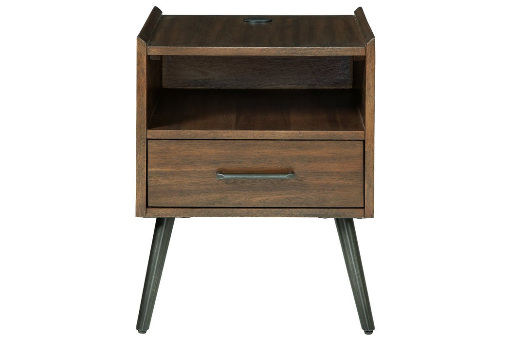 Calmoni Brown End Table - T916-2 - Gate Furniture