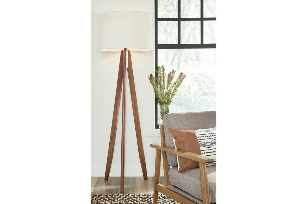 Dallson Brown Floor Lamp - L329011 - Gate Furniture