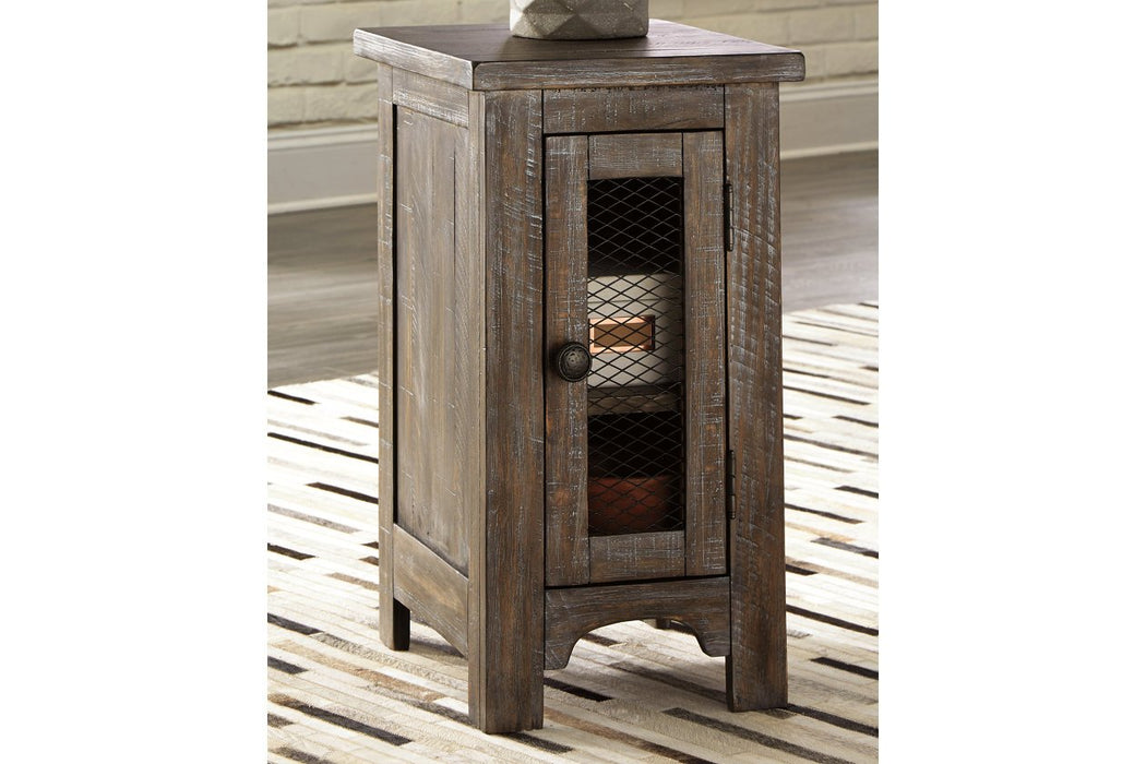 Danell Ridge Brown Chairside End Table - T446-7 - Gate Furniture