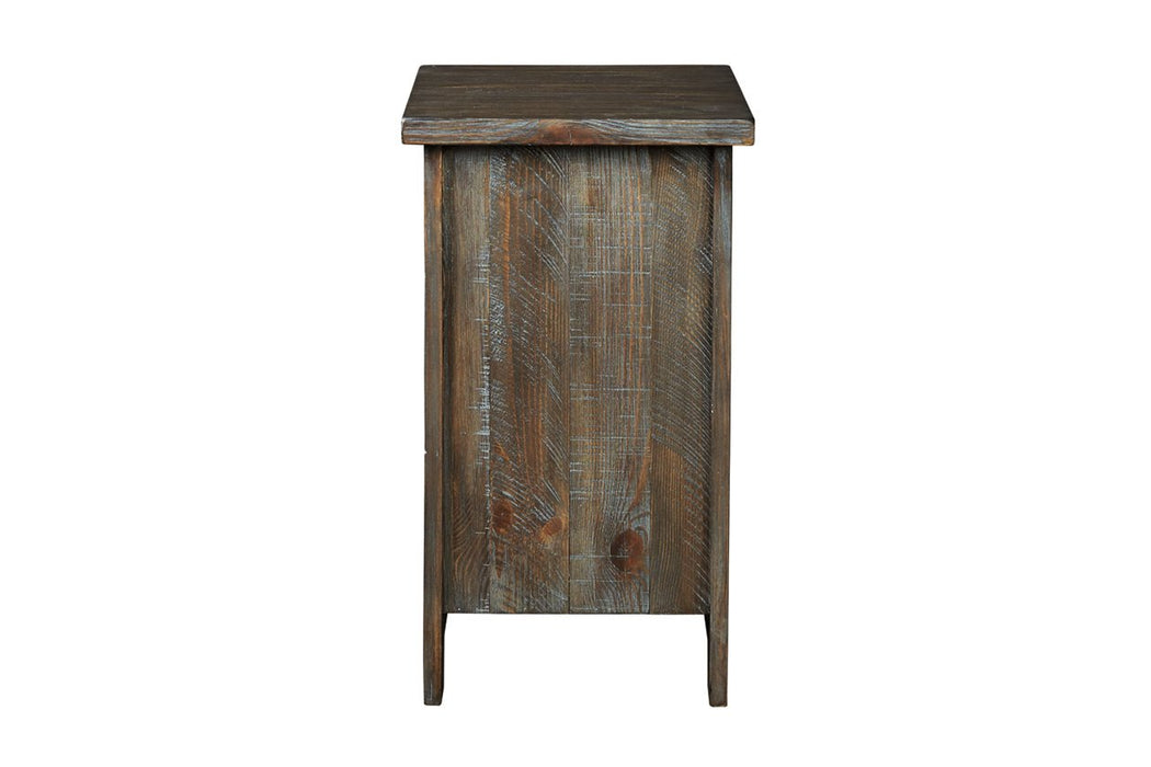 Danell Ridge Brown Chairside End Table - T446-7 - Gate Furniture