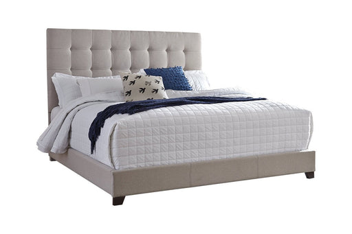 Dolante Beige Queen Upholstered Bed - B130-581 - Gate Furniture