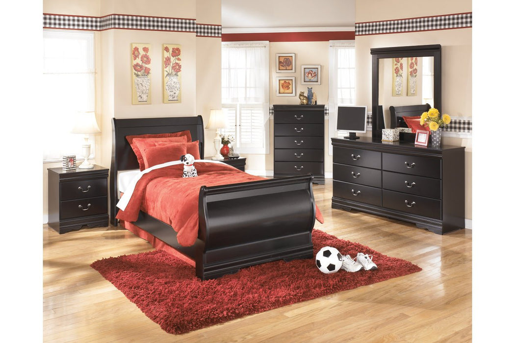 Huey Vineyard Black Chest of Drawers - B128-46 - Gate Furniture