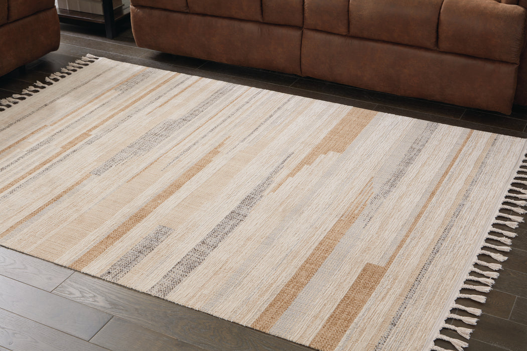 Joywell Medium Rug - R405892