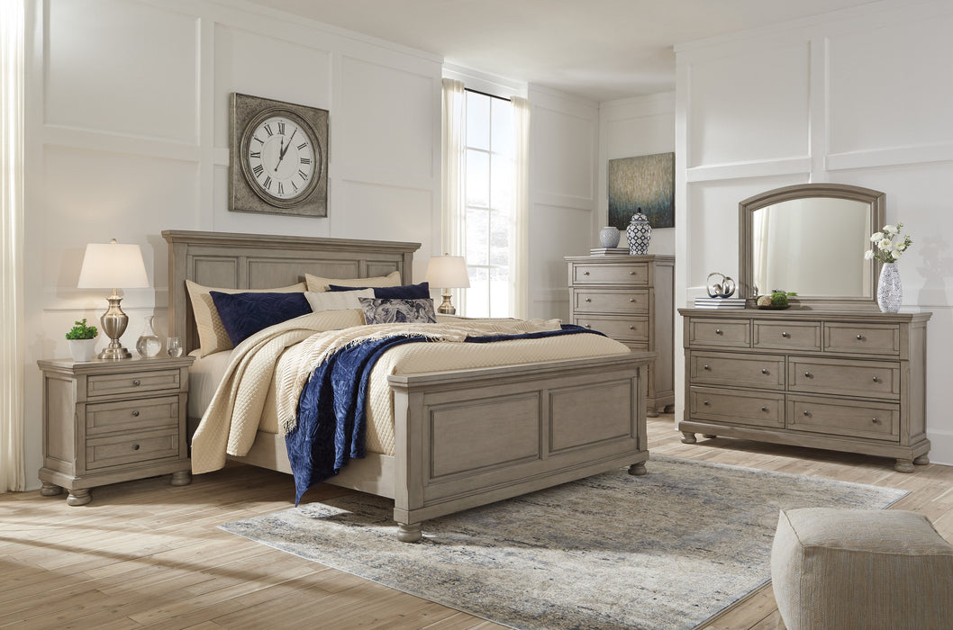 Lettner Light Gray King Platform Bed - Gate Furniture
