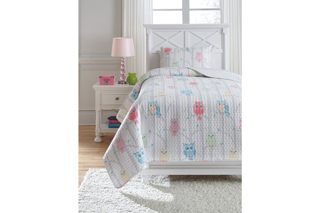 Letty Pink Table Lamp - L857664 - Gate Furniture