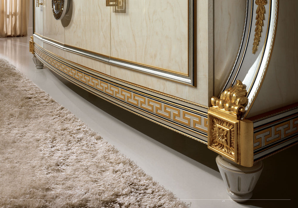 Liberty 3 Door China - i27863 - In Stock Furniture