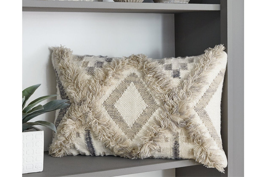 Liviah Tan/Cream/Gray Pillow (Set of 4) - A1000540 - Gate Furniture