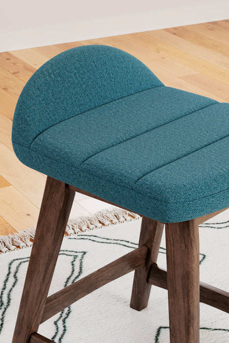 Lyncott Counter Height Bar Stool (Set of 2) - D615-324