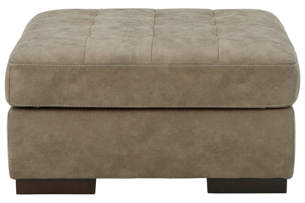 Maderla Pebble Oversized Accent Ottoman - 6200308 - Gate Furniture