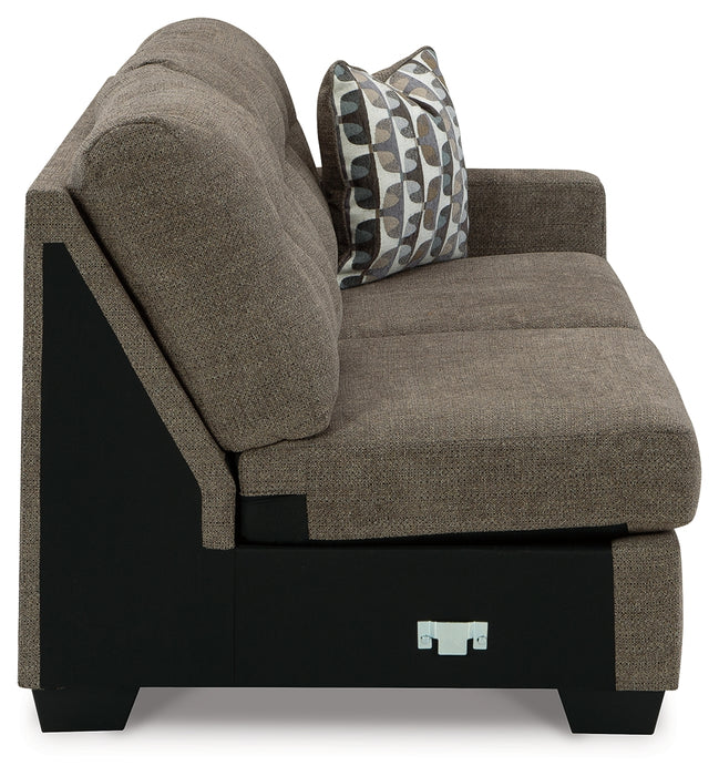 Mahoney Right-Arm Facing Sofa - 3100567