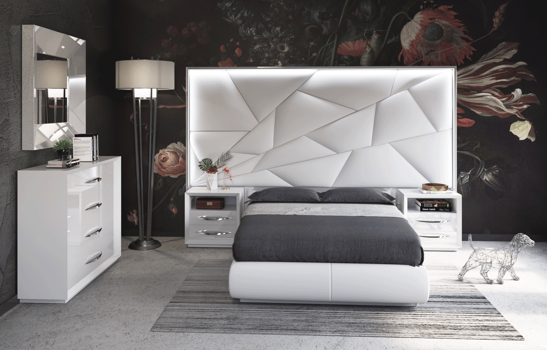 Majesty Bedroom W/Light And Carmen Cases Set - Gate Furniture