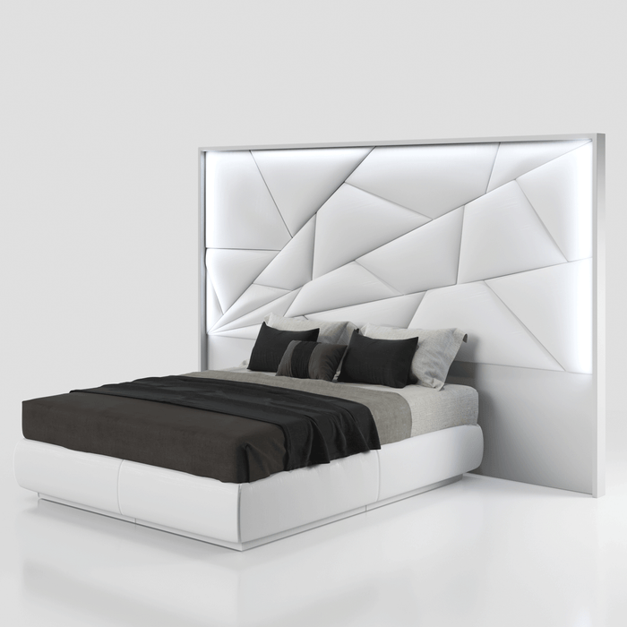 Majesty Bedroom W/Light And Carmen Cases Set - Gate Furniture
