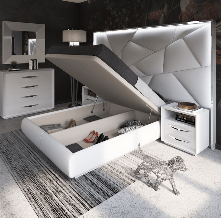 Majesty Bedroom W/Light And Carmen Cases Set - Gate Furniture