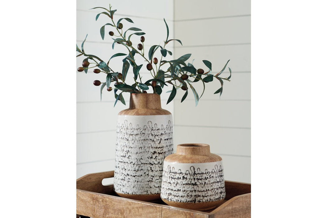 Meghan Tan/Black Vase (Set of 2) - A2000127 - Gate Furniture