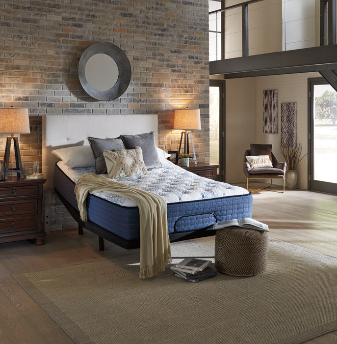 Mt Dana Plush California King Mattress - M62251 - In Stock Furniture