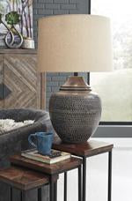 Olinger Brown Table Lamp - L207404 - Gate Furniture