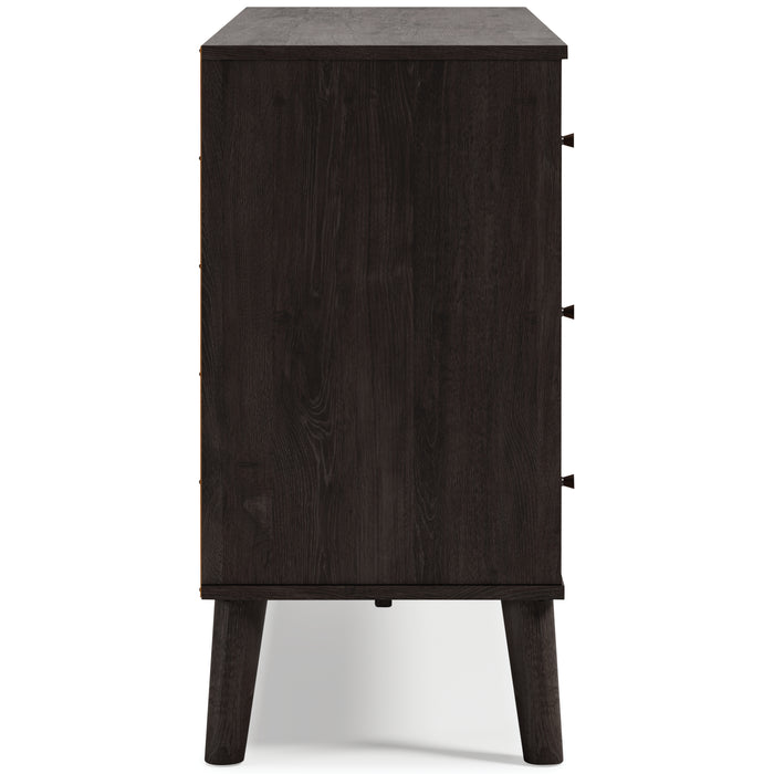 Piperton Dresser - EB5514-231 - In Stock Furniture