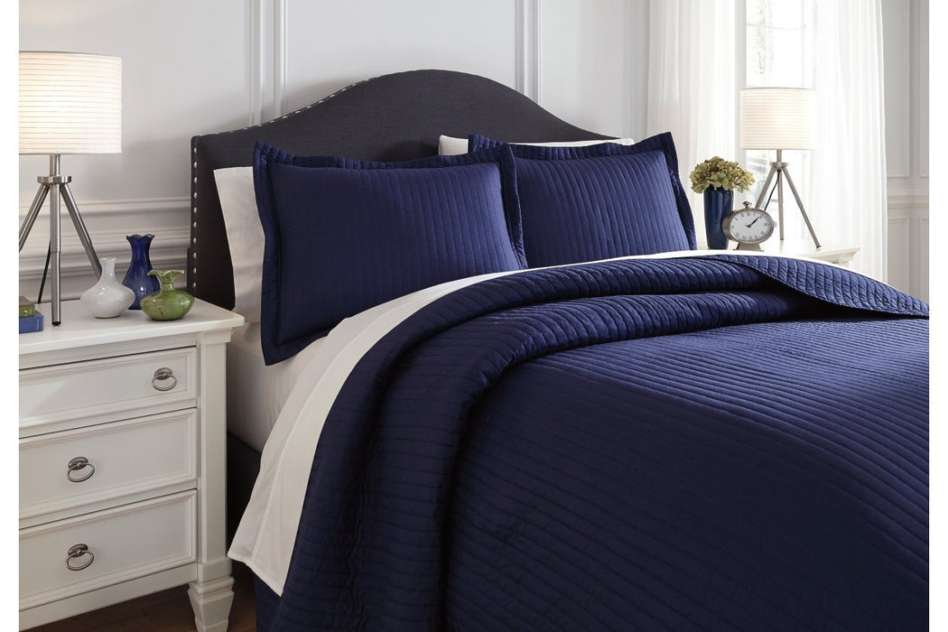 Raleda Navy 3-Piece King Coverlet Set - Q497003K - Gate Furniture