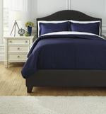 Raleda Navy 3-Piece King Coverlet Set - Q497003K - Gate Furniture