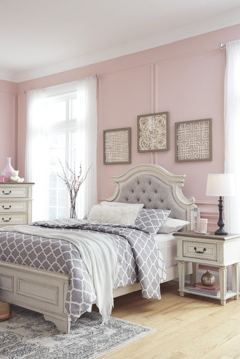 Realyn Chipped White Full Upholstered Bed - Gate Furniture