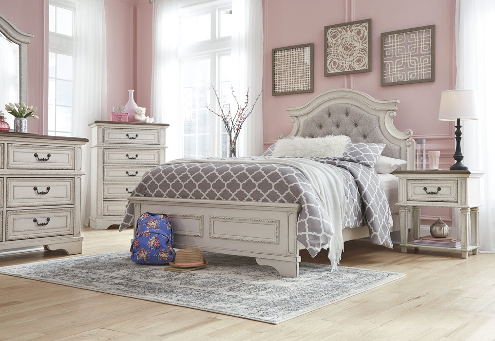 Realyn Chipped White Full Upholstered Bed - Gate Furniture