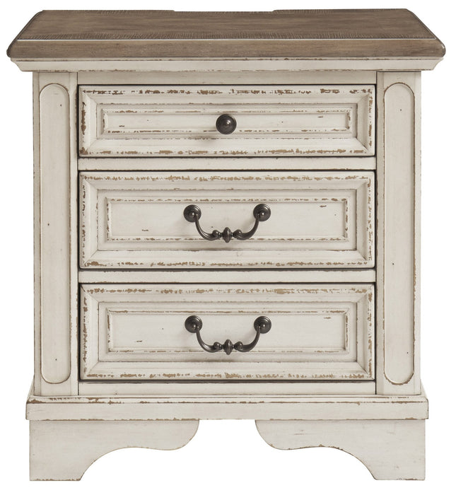Realyn Chipped White Panel Bedroom Set - Gate Furniture