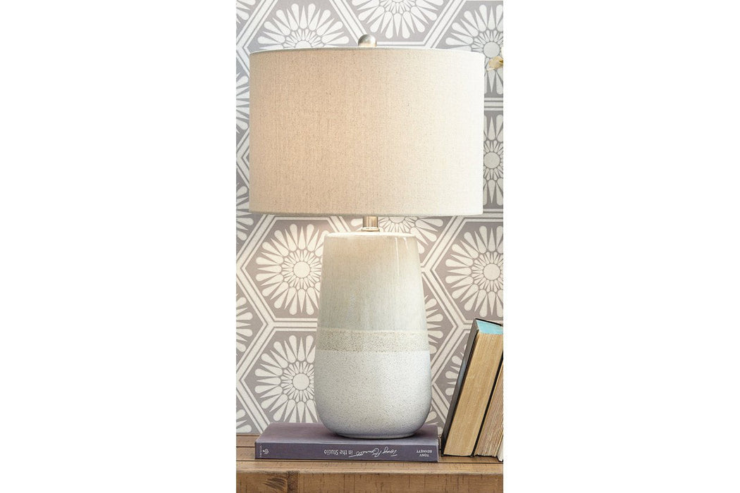 Shavon Beige/White Table Lamp - L100724 - Gate Furniture