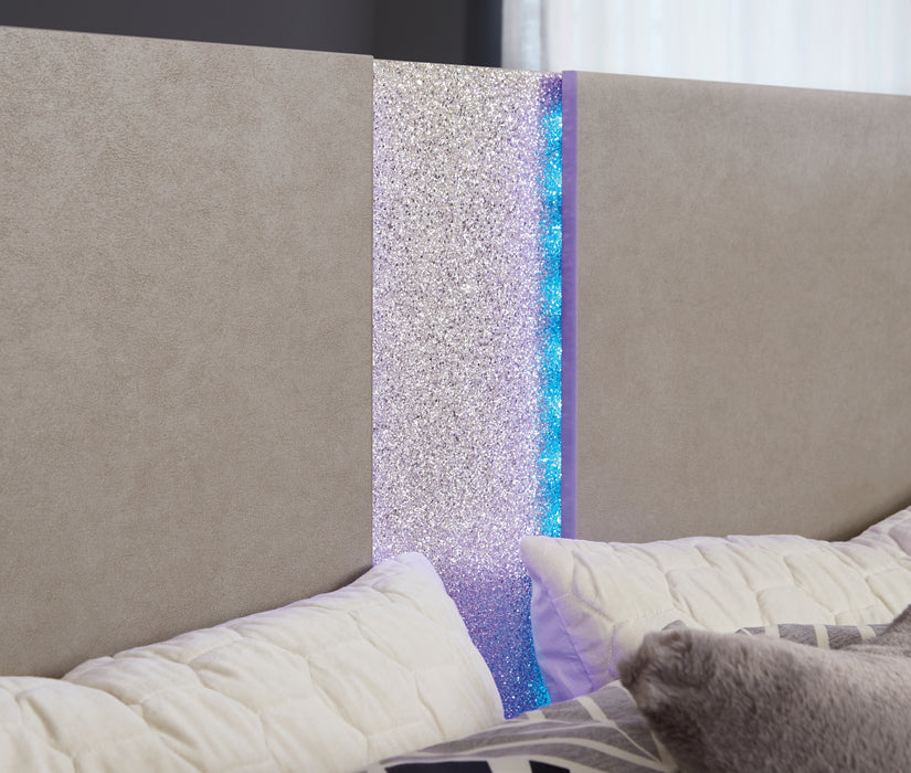 Surancha Queen/Full Panel Headboard - B1145-57