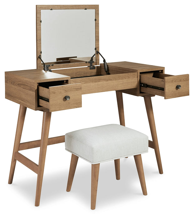 Thadamere Vanity with Stool - B060-22 - In Stock Furniture