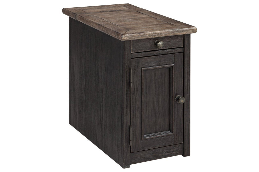 Tyler Creek Grayish Brown/Black Chairside End Table with USB Ports & Outlets - T736-7 - Gate Furniture