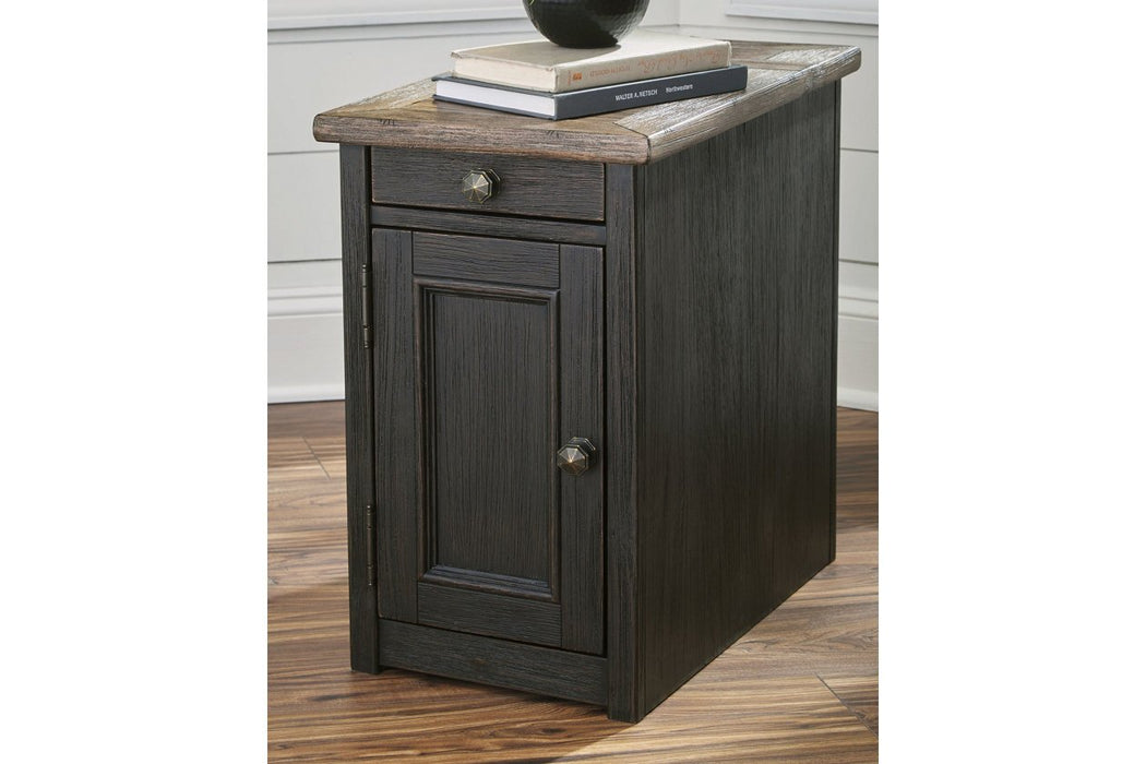 Tyler Creek Grayish Brown/Black Chairside End Table with USB Ports & Outlets - T736-7 - Gate Furniture